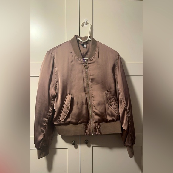 H&M Jackets & Blazers - Champagne H&M Jacket